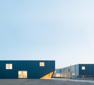 Redefining Primary Education: Porto Potenza Picena Primary School by Settanta7