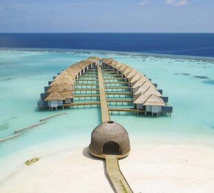 Elevating Luxury: Porcelain Stoneware at Maafushivaru Maldives Resort