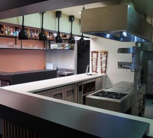 Silestone and Dekton in Lorea Restaurant: A Fusion of Design and Style